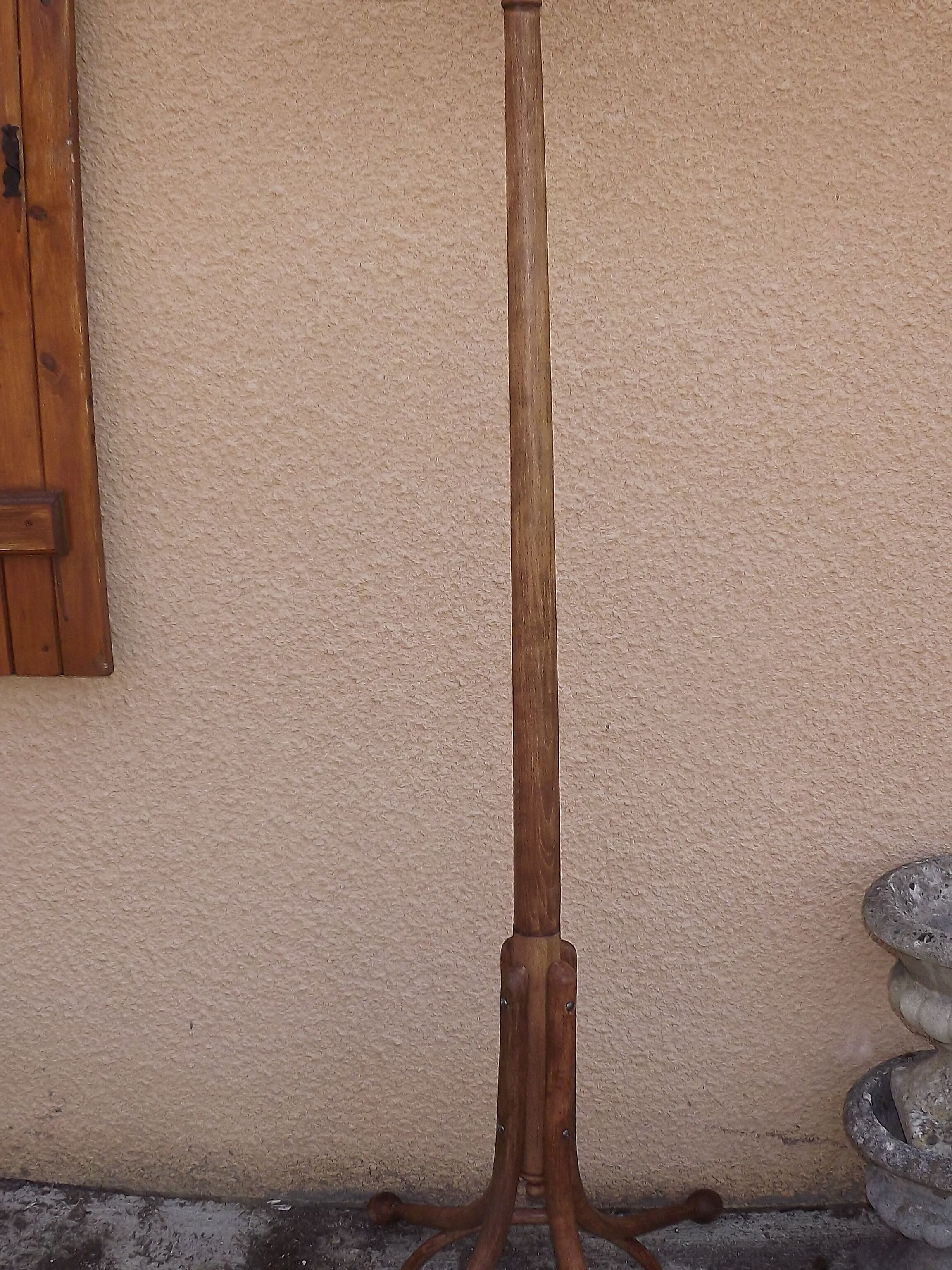 Thonet coatrack