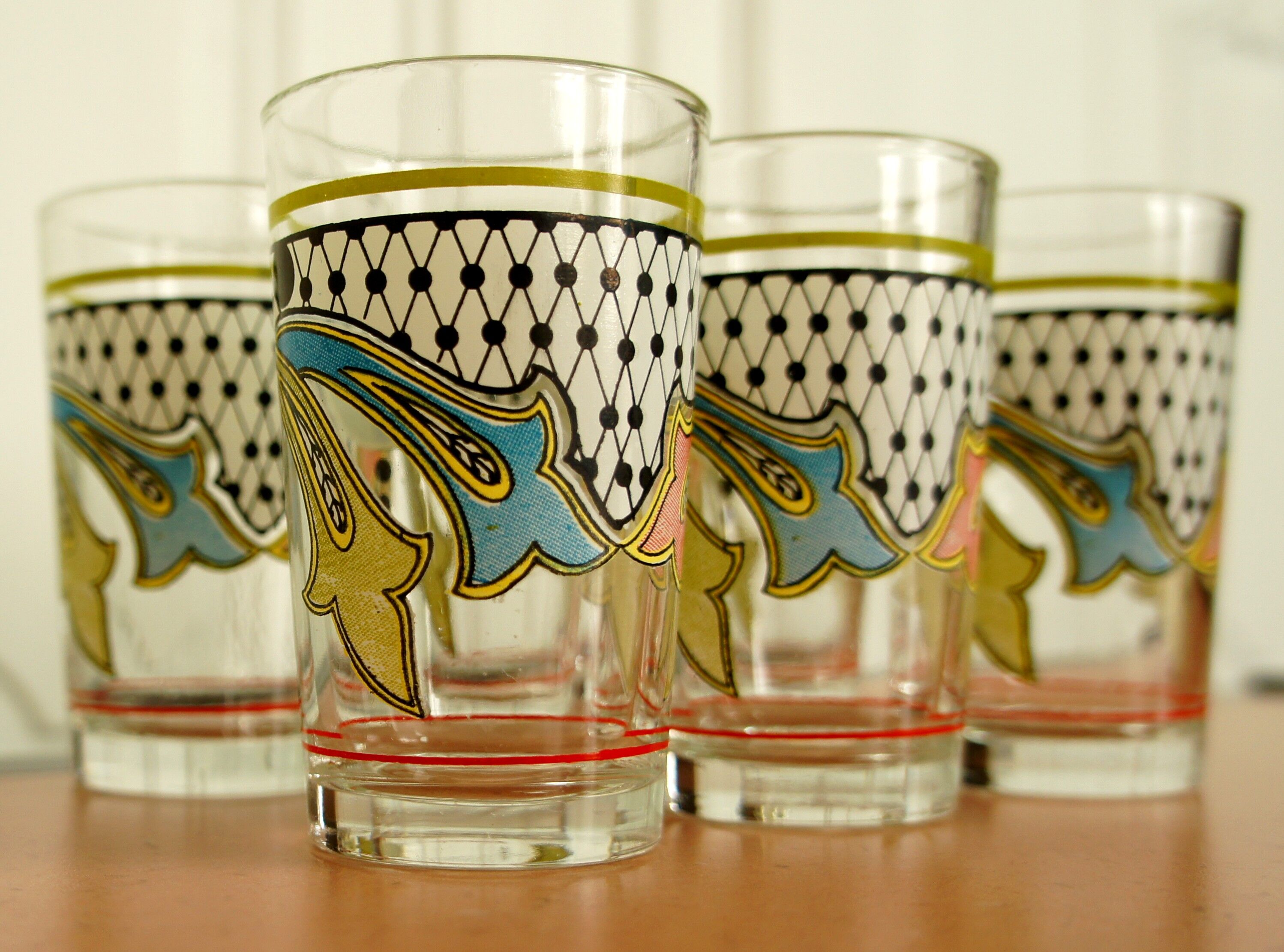 Set of 6 vintage shooter glasses