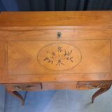Marquetry slope desk