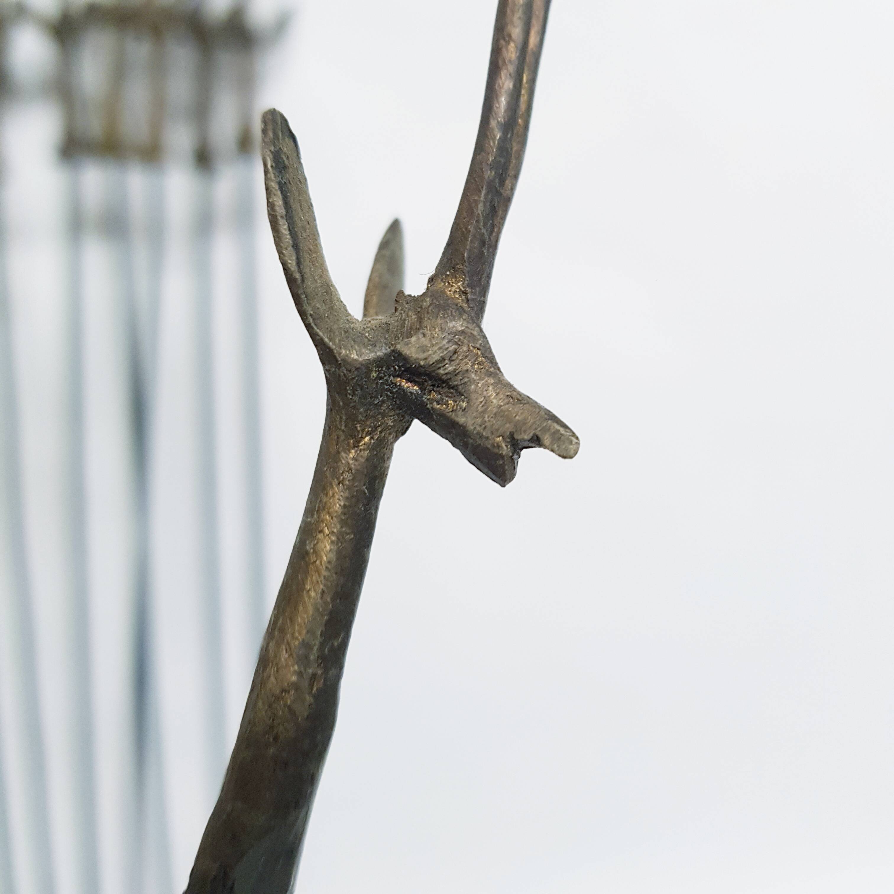 10 brochettes d'antilopes brutalistes