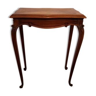 Flying table