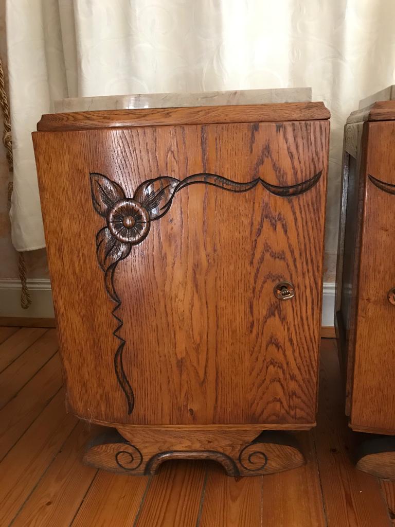 Set of 2 art deco-style bedside tables