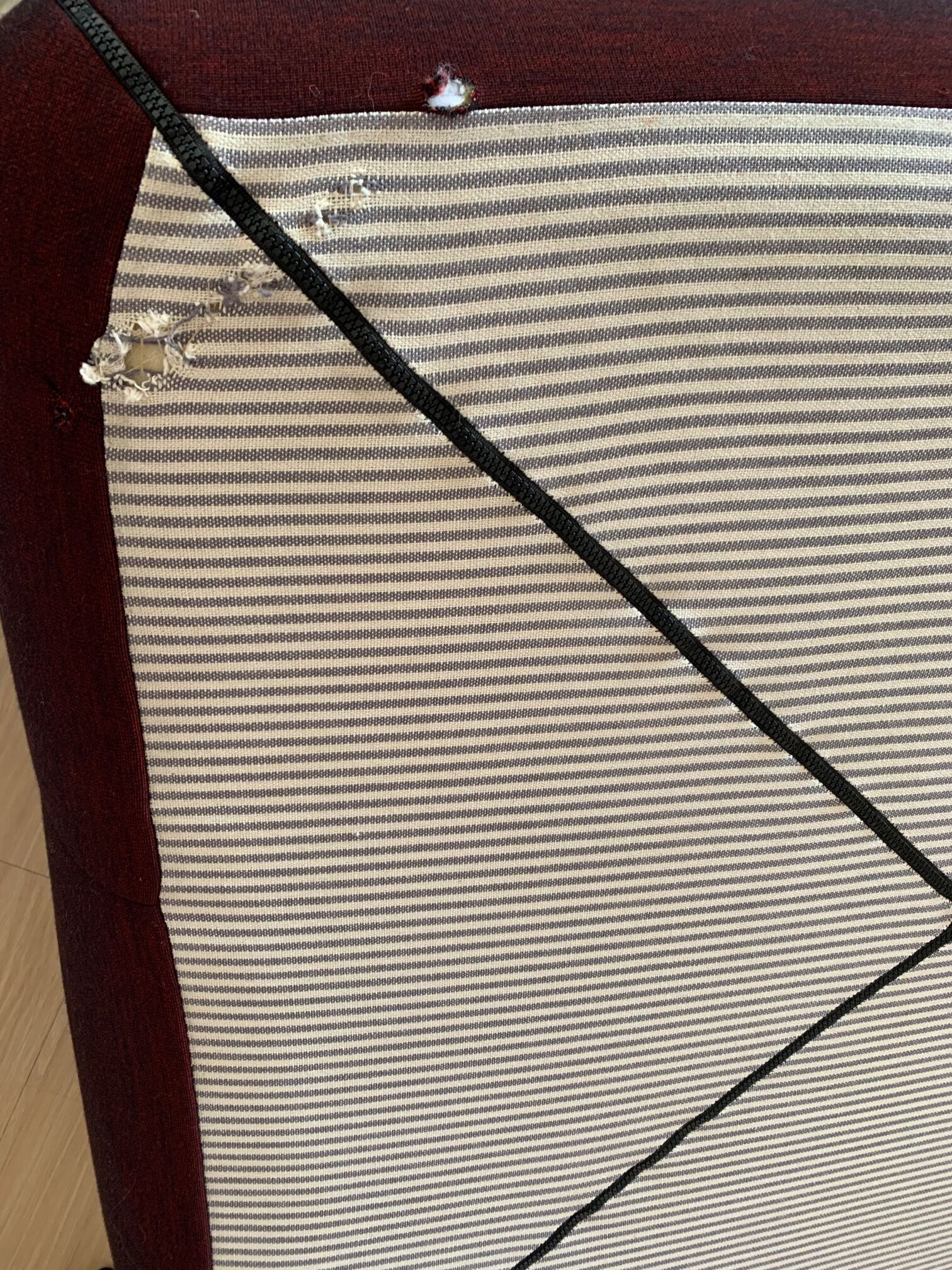 Plumy sofa by Annie Hiéronimus for Cinna , burgundy