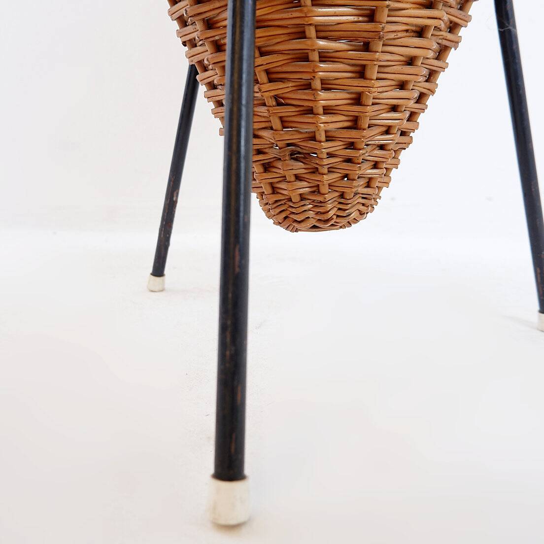 Panier en métal et osier, 1960