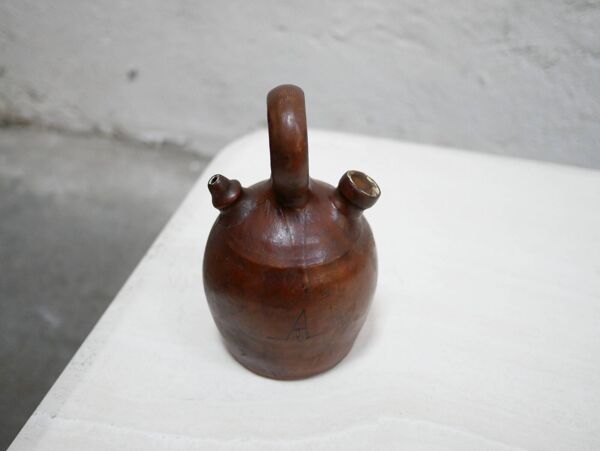Pot gargoulette vintage en cuir
