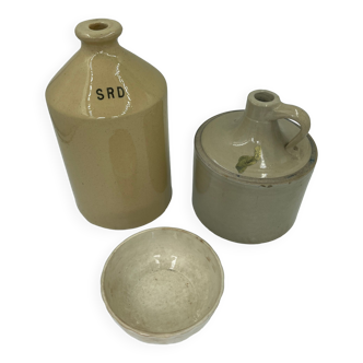 Set of 3 beige ceramics