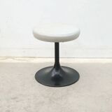 Tabouret pied tulipe en métal et skai, 1970