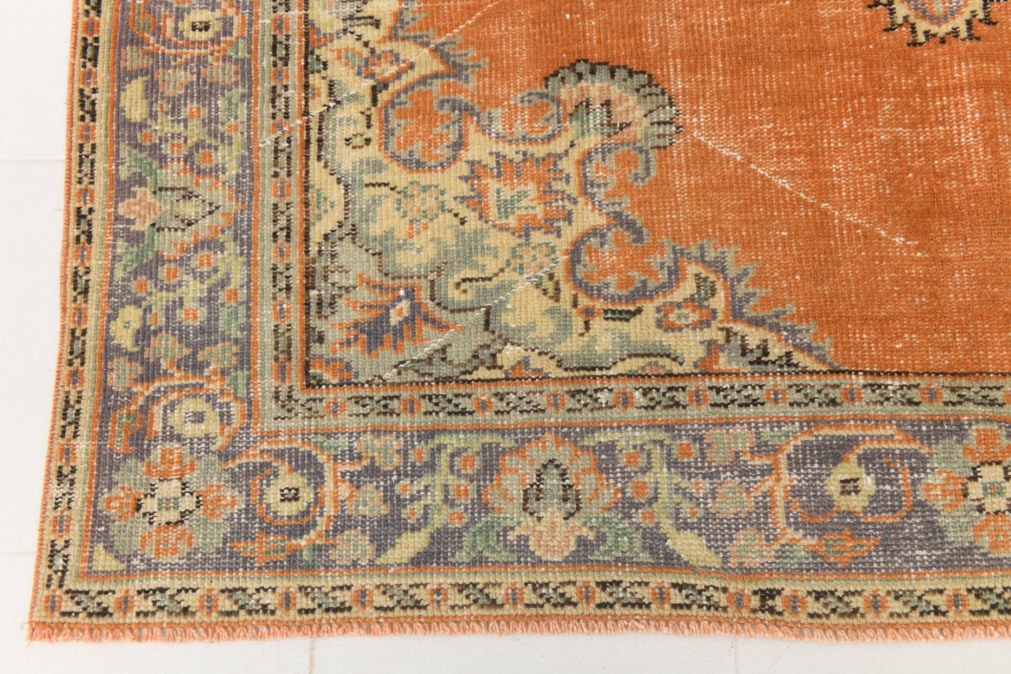 6x9 Cinnamon Orange Classic Vintage Rug, 188x262 Cm