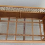 Art Deco baby with its wooden compass feet