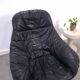 Draaibare zwart leren fauteuil H.W. Klein voor Bramin uit Denemarken