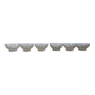 6 glass bowls