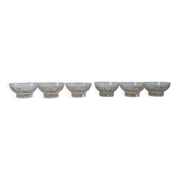 6 glass bowls