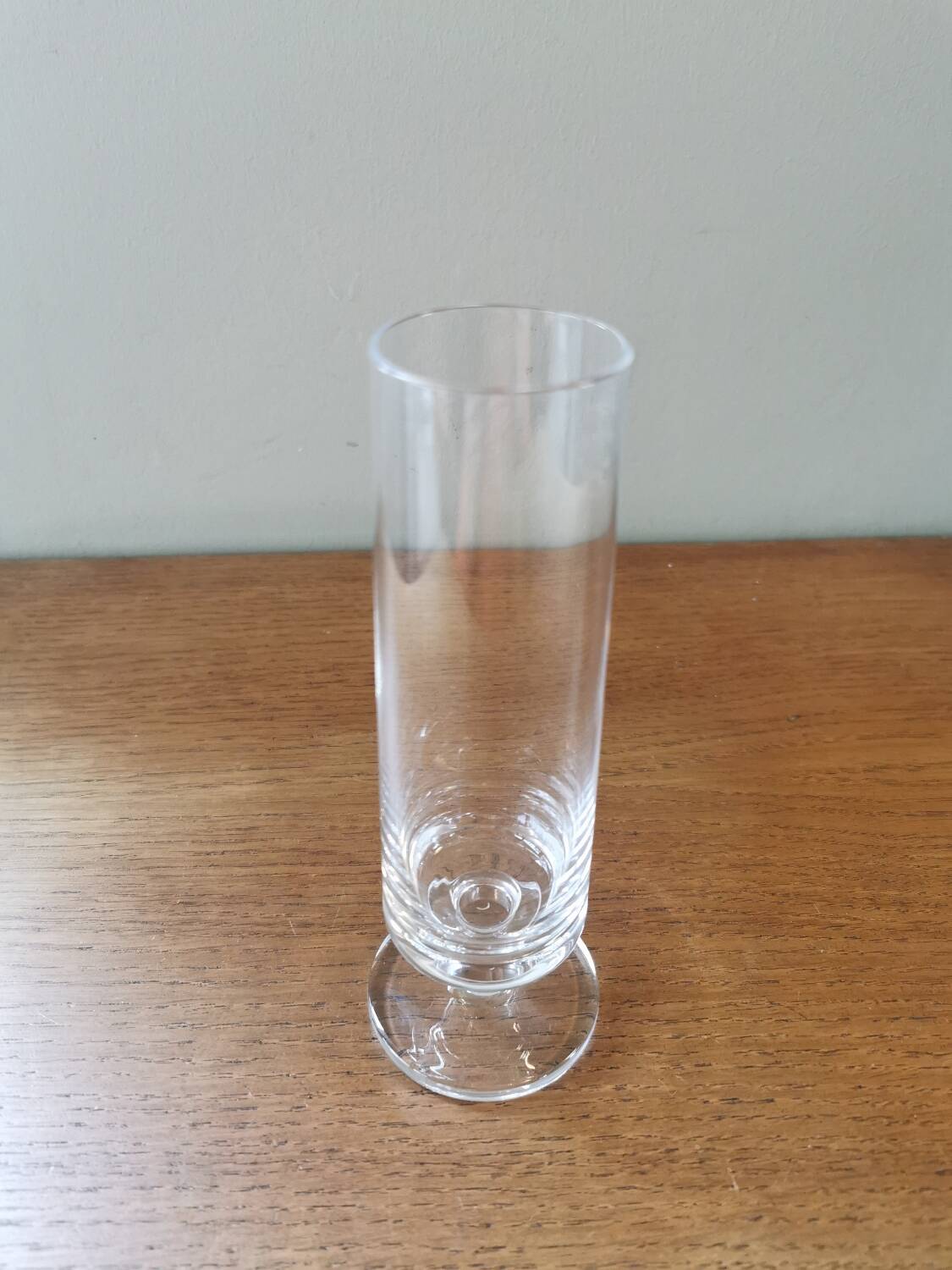 Set of 11 vintage crystal champagne flutes