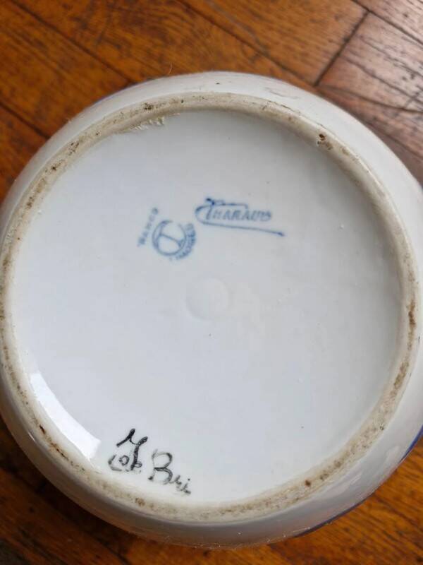 Vase boule Tharaud