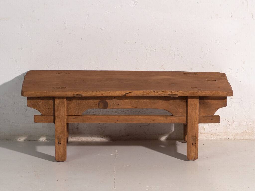 Kang table, antique pine wood – China, circa 1890