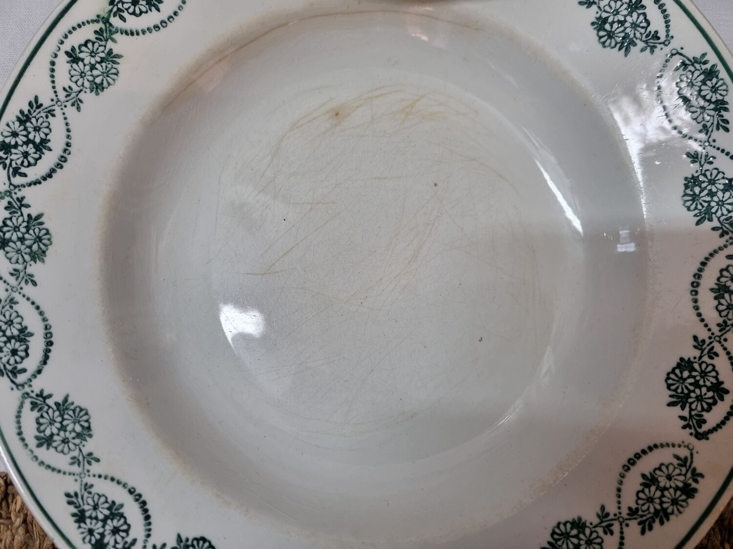 Earthenware plates nineteenth, Céranord St Amand