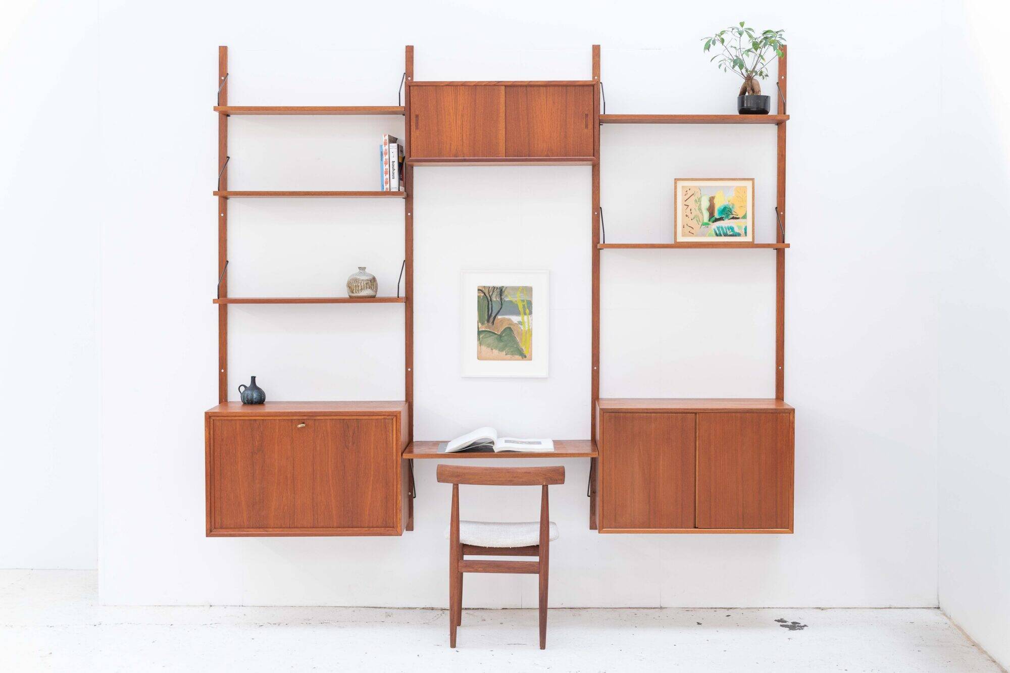 Wall unit with 3 bays 'Cado' by Poul Cadovius