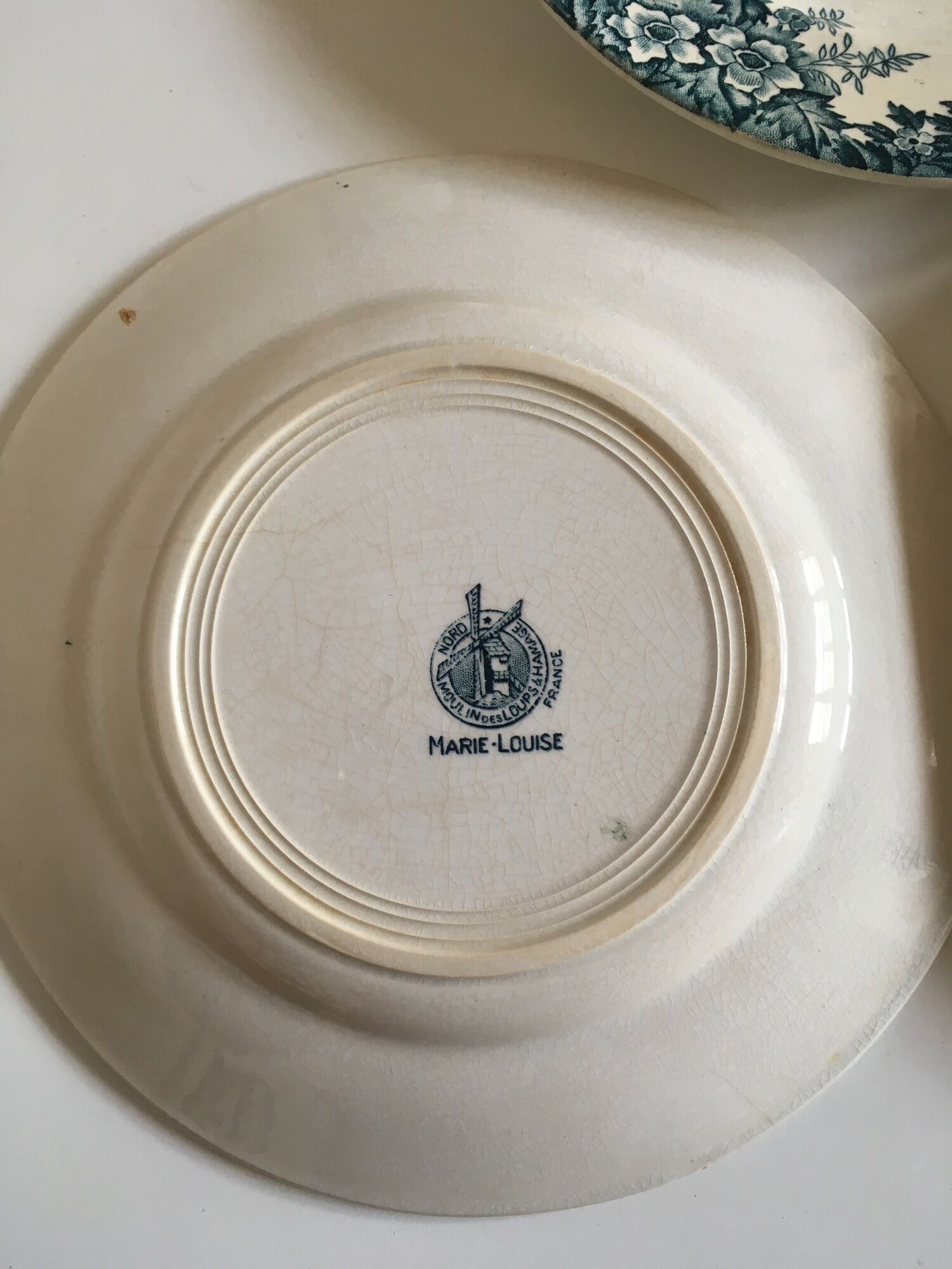 Set de 8 assiettes en faïence terre de fer Marie-Louise 1920s