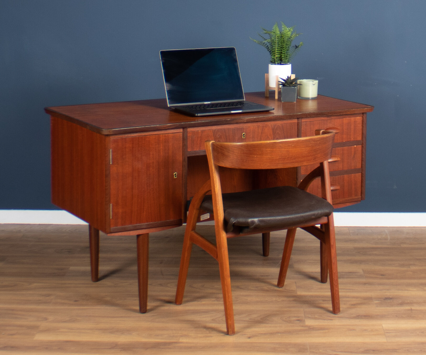 Teak 1960s Danish mid century desk made in Denmark