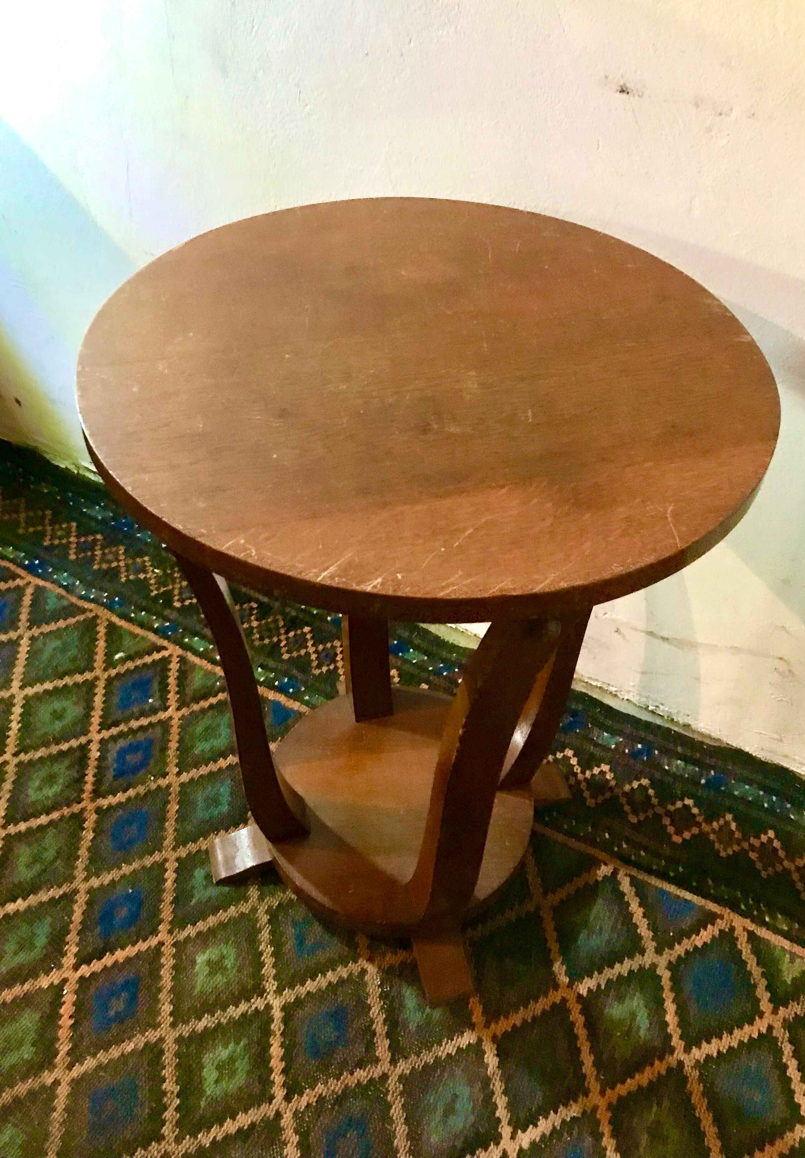 Small pedestal table art deco