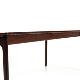 Table basse en bois de rose par Ole Wanscher