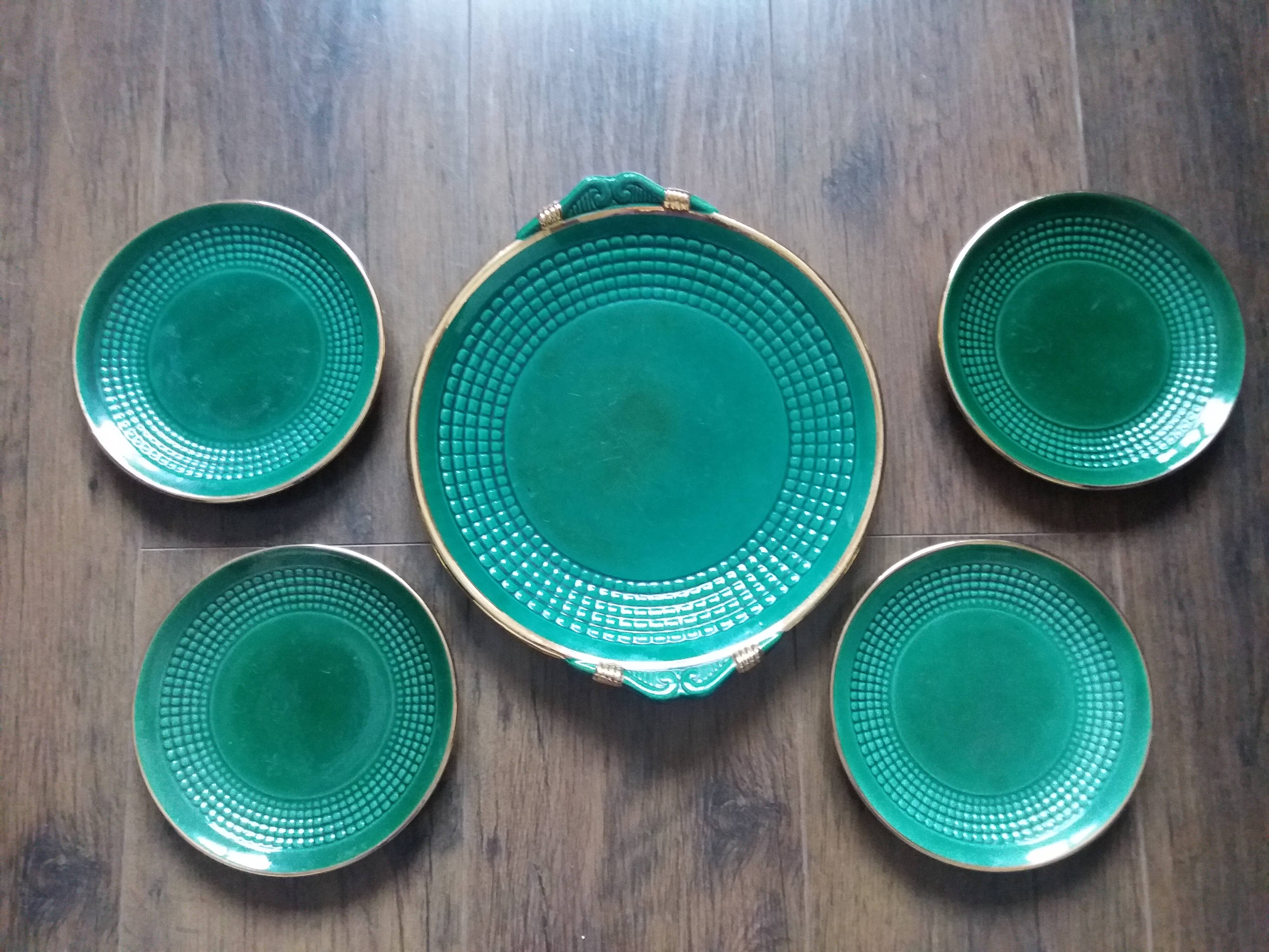 Dessert or cheese set, dish and 4 plates, Saint Clément green and gold