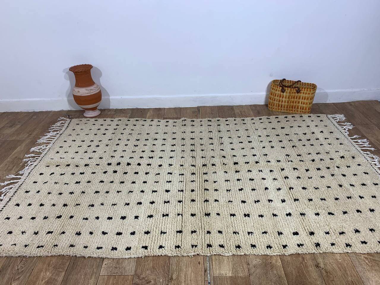 Handmade polka dot Berber rug 250 X 150 CM
