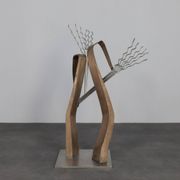 La sculpture abstraite "The Chord" (Het Akkoord) par André van der Linden