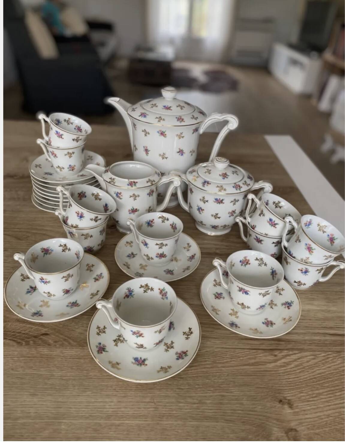 Raynaud porcelain tea service 27 pieces