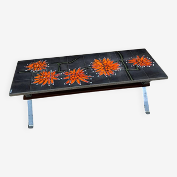 Ceramic coffee table