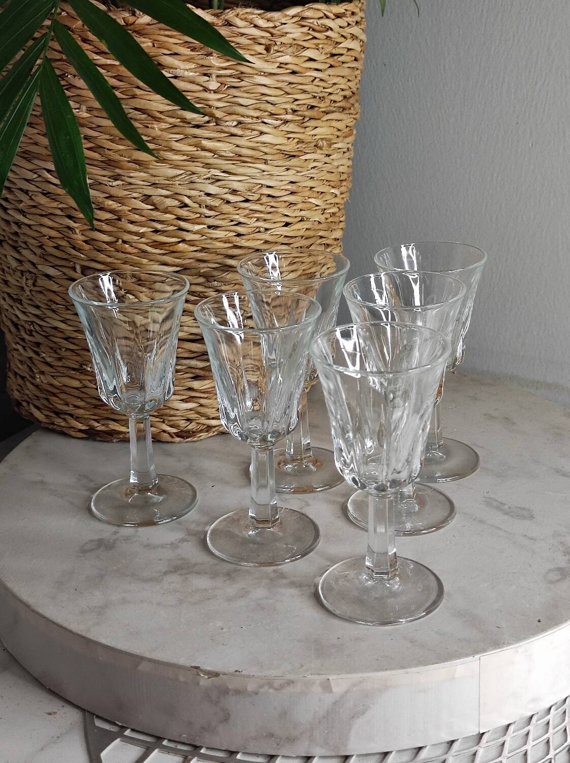 Stemmed liqueur glasses