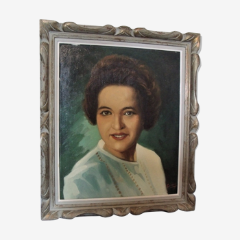 Portrait of woman 40s 50s