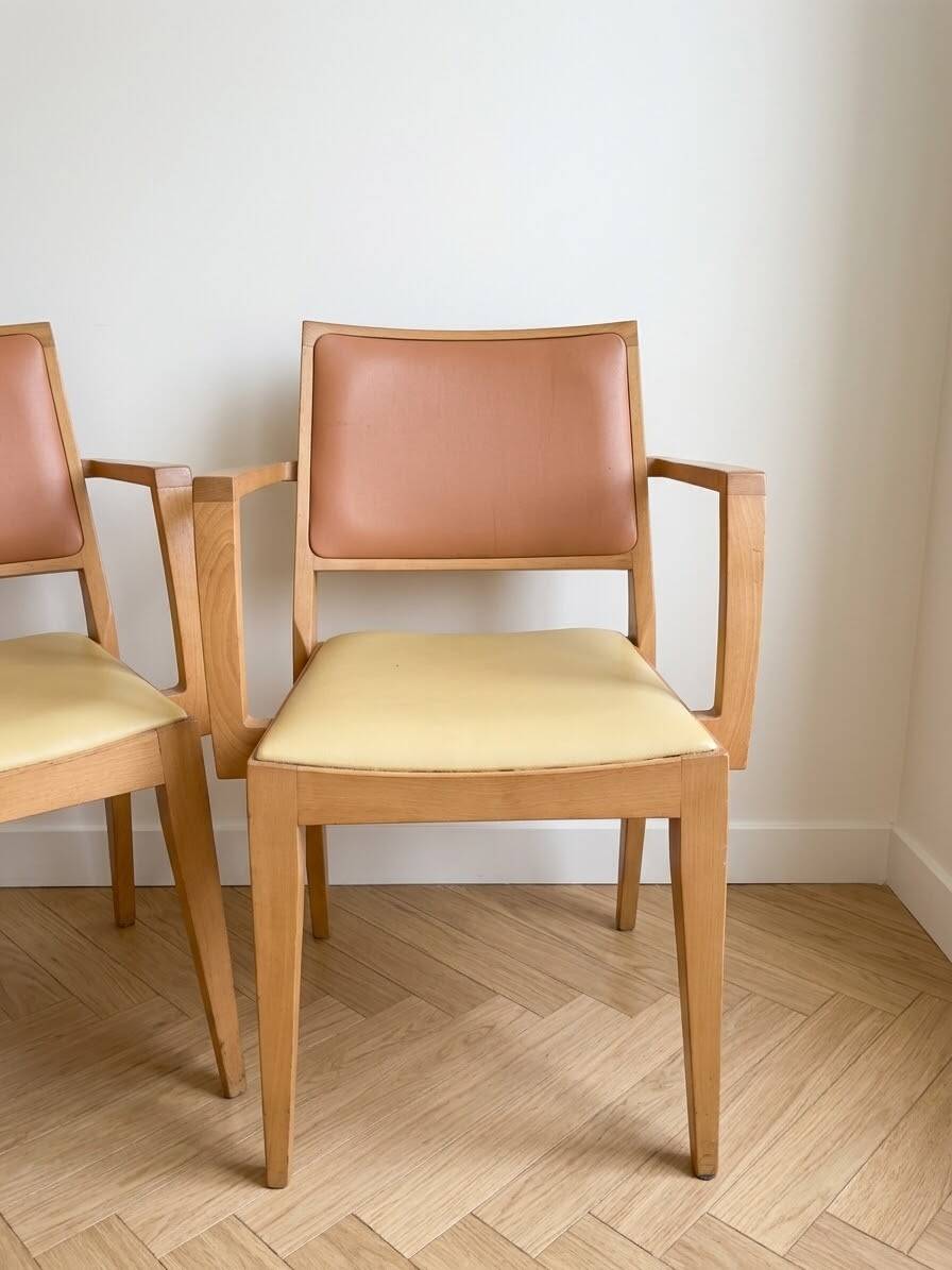 Set of 6 vintage Scandinavian chairs in wood and faux leather.