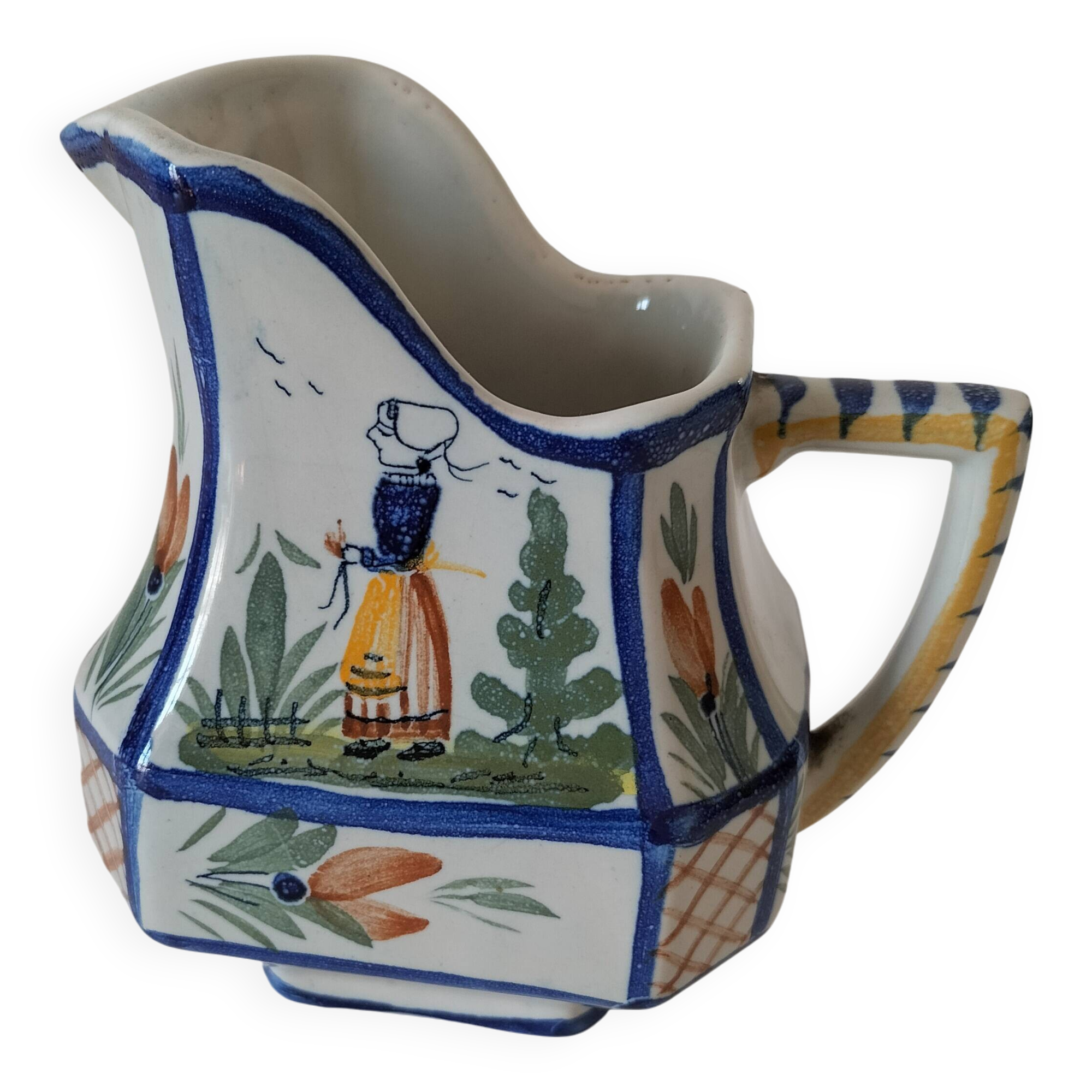 HB Quimper creamer – traditional Breton decor, hand-painted