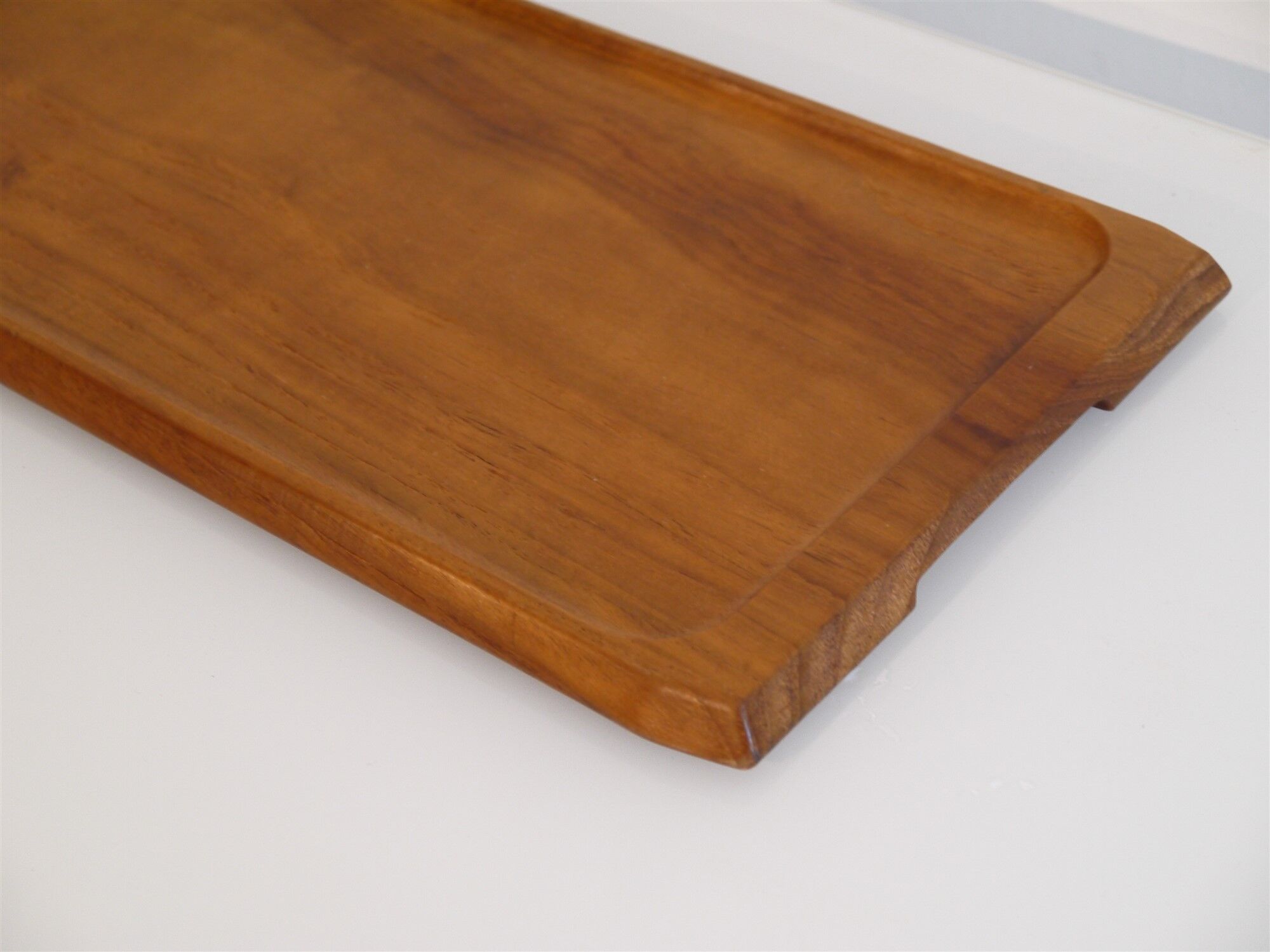 Plateau vintage scandinave en teck 1960