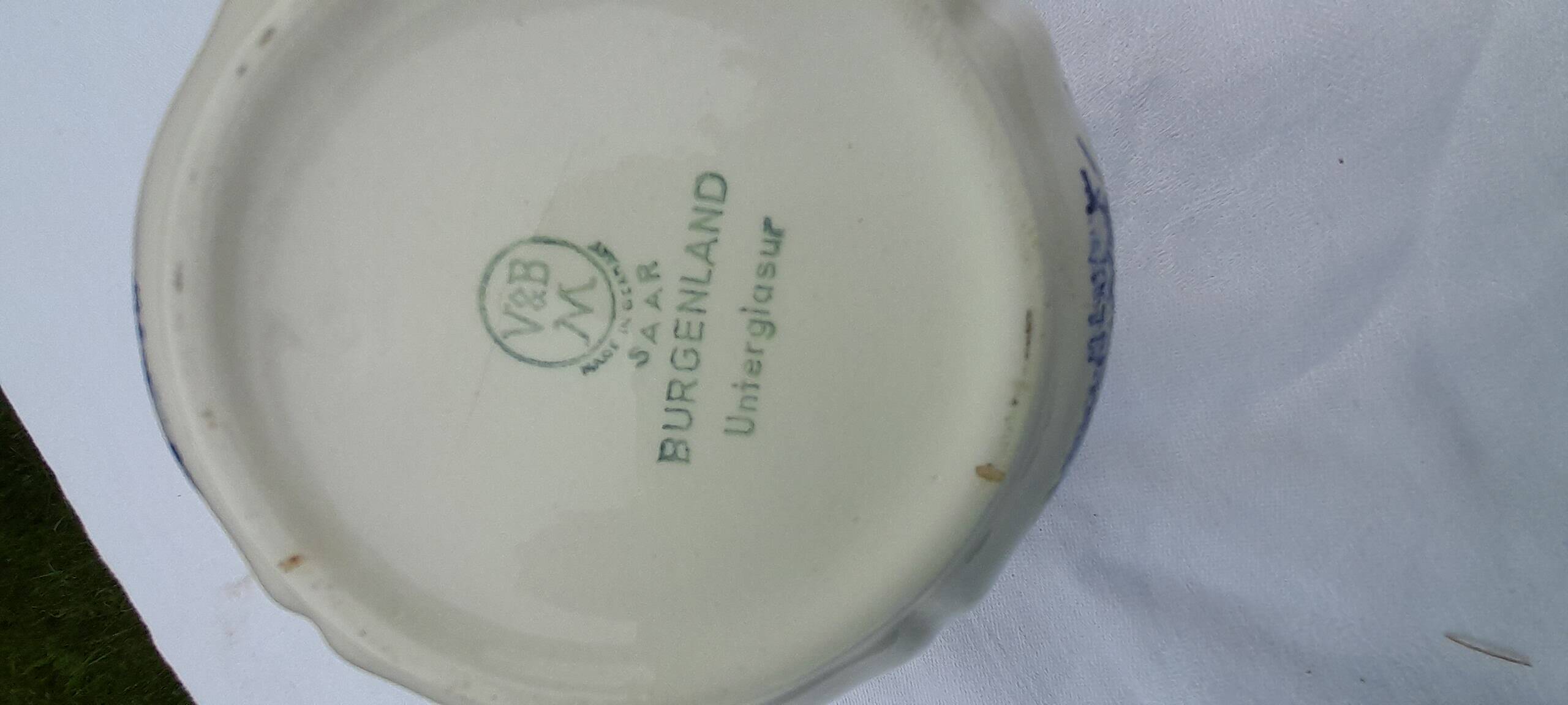 Villeroy & Boch milk jug model Brurgenland blue