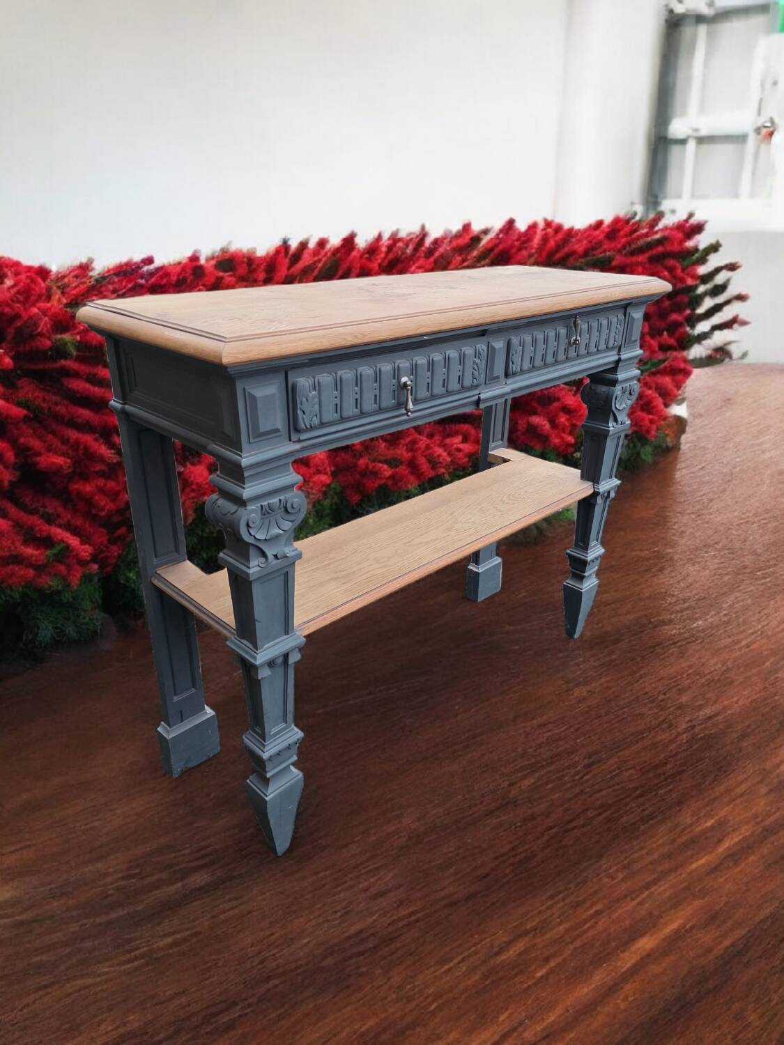 Console in patinated solid oak, late 19th century.