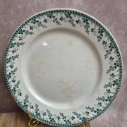 Set of 6 flat plates, Gien Montigny ironstone – old green decoration.
