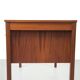 Petit bureau en teck avec trois tiroirs de Domino Møbler, années 1970.