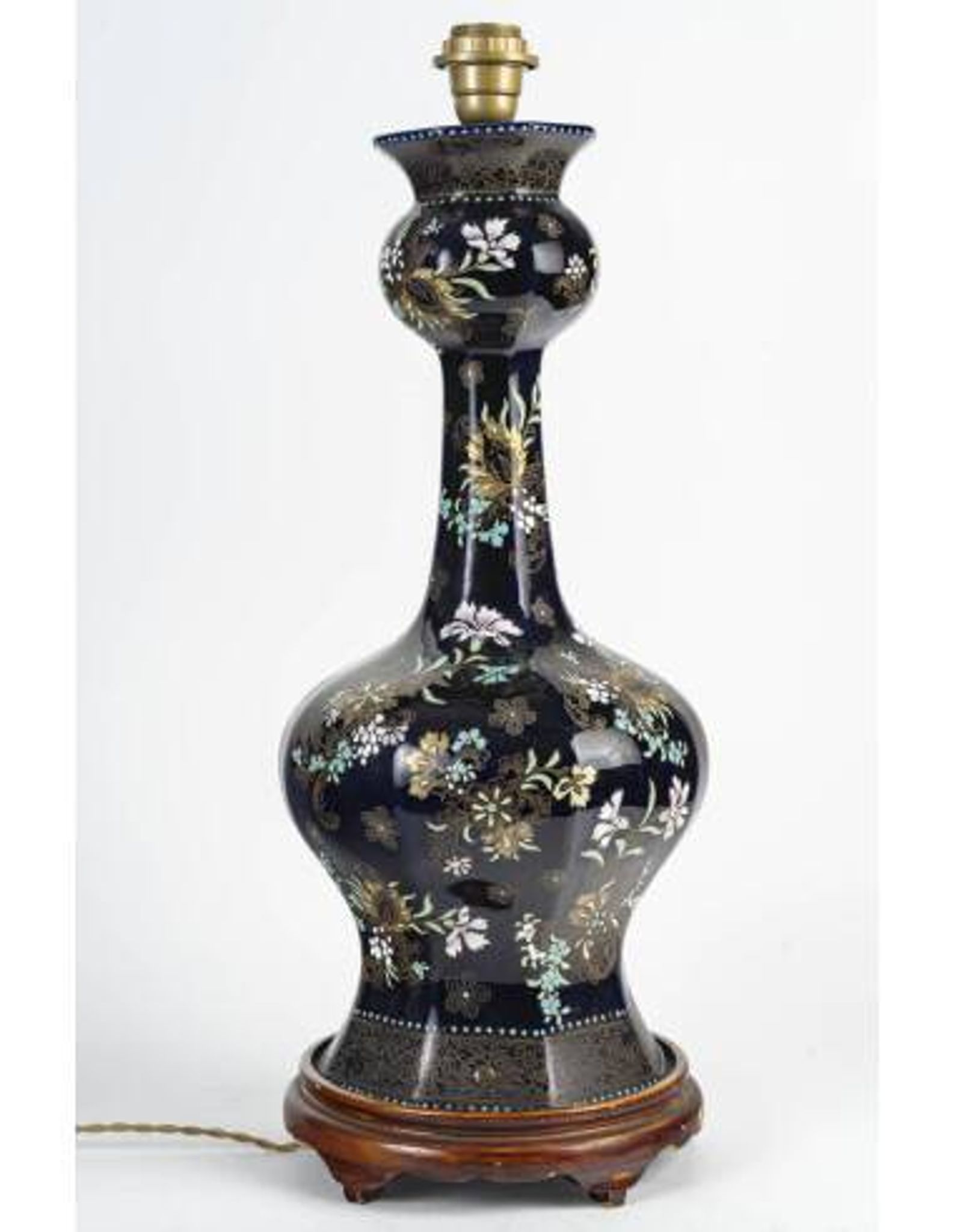 Enamelled porcelain table lamp base, 19th century, Napoleon III period.
