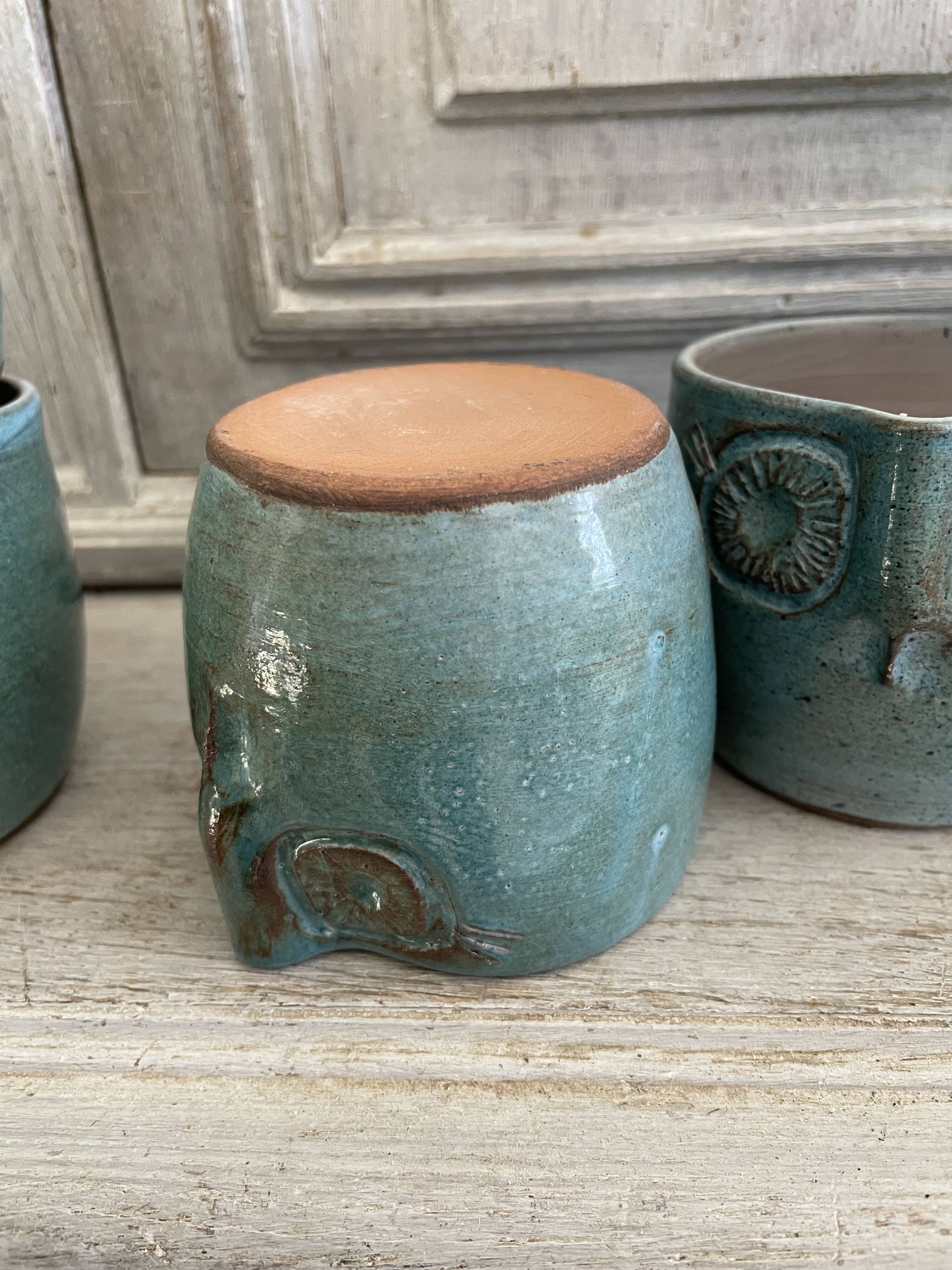 Set 6 vintage ceramic owl mugs