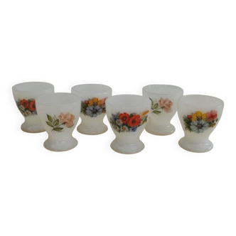 6 Arcopal egg cups