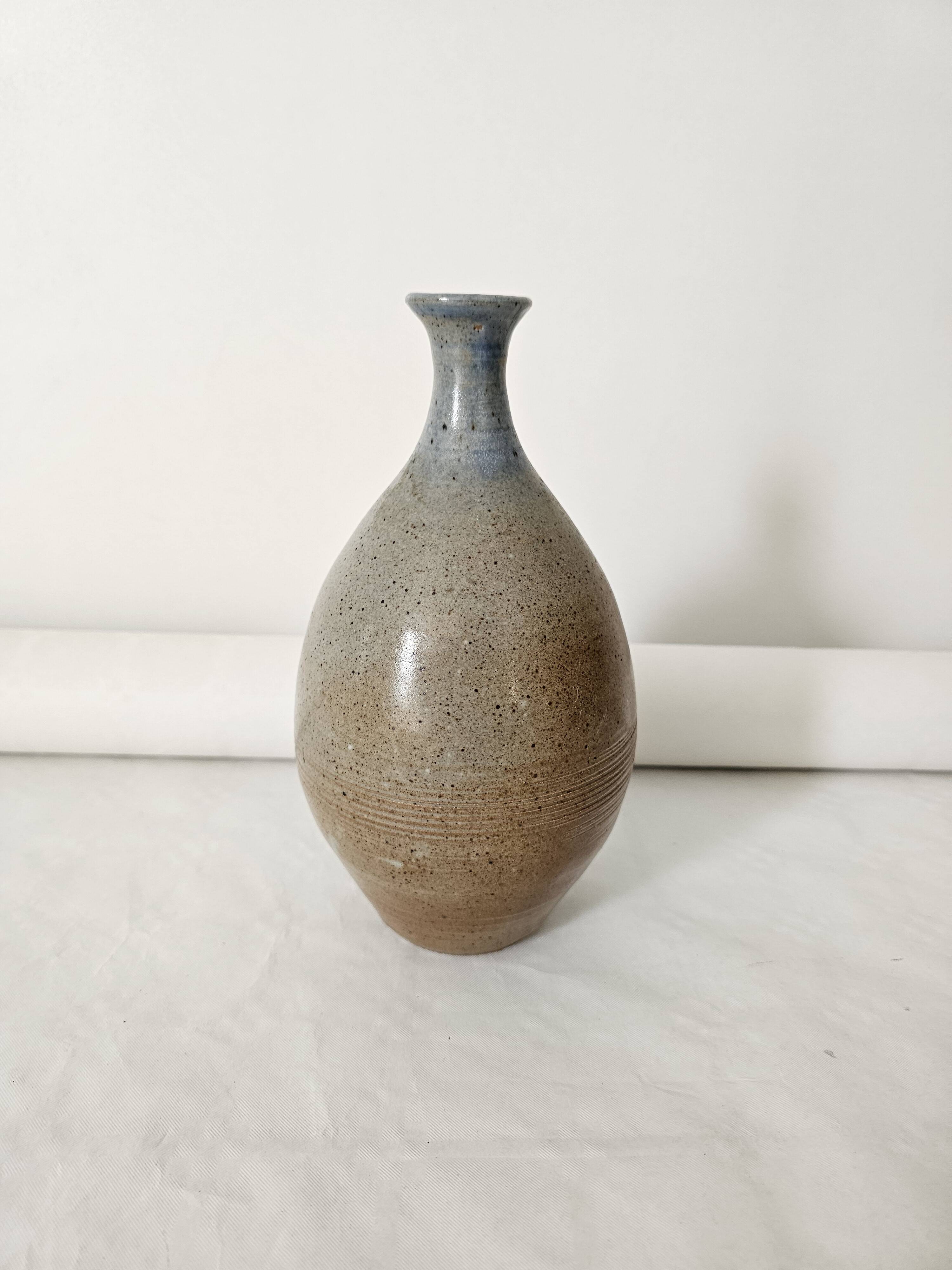 Ceramic soliflore vase signed Ligia