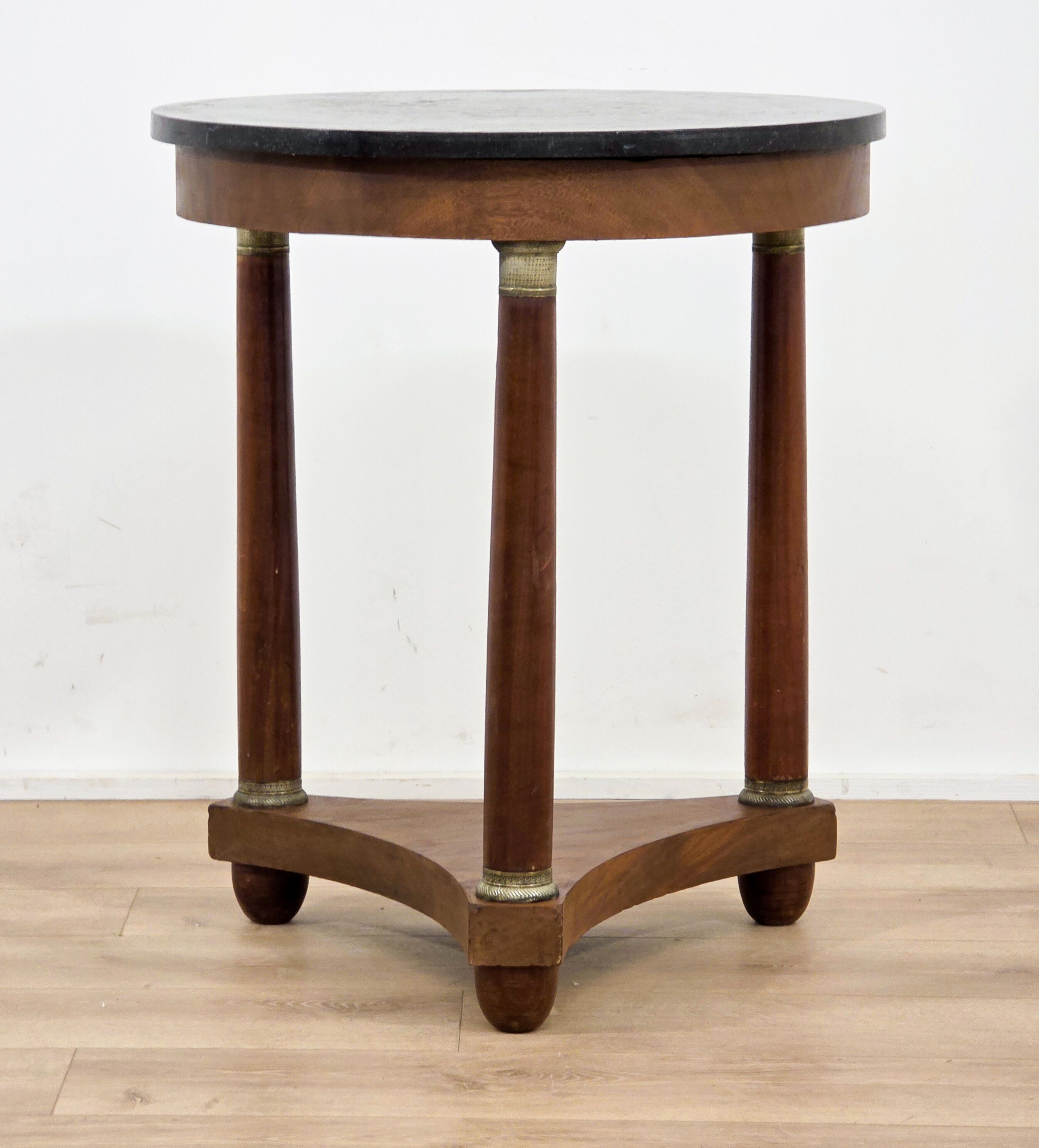 Empire side table in mahogany and marble – Late 19th century