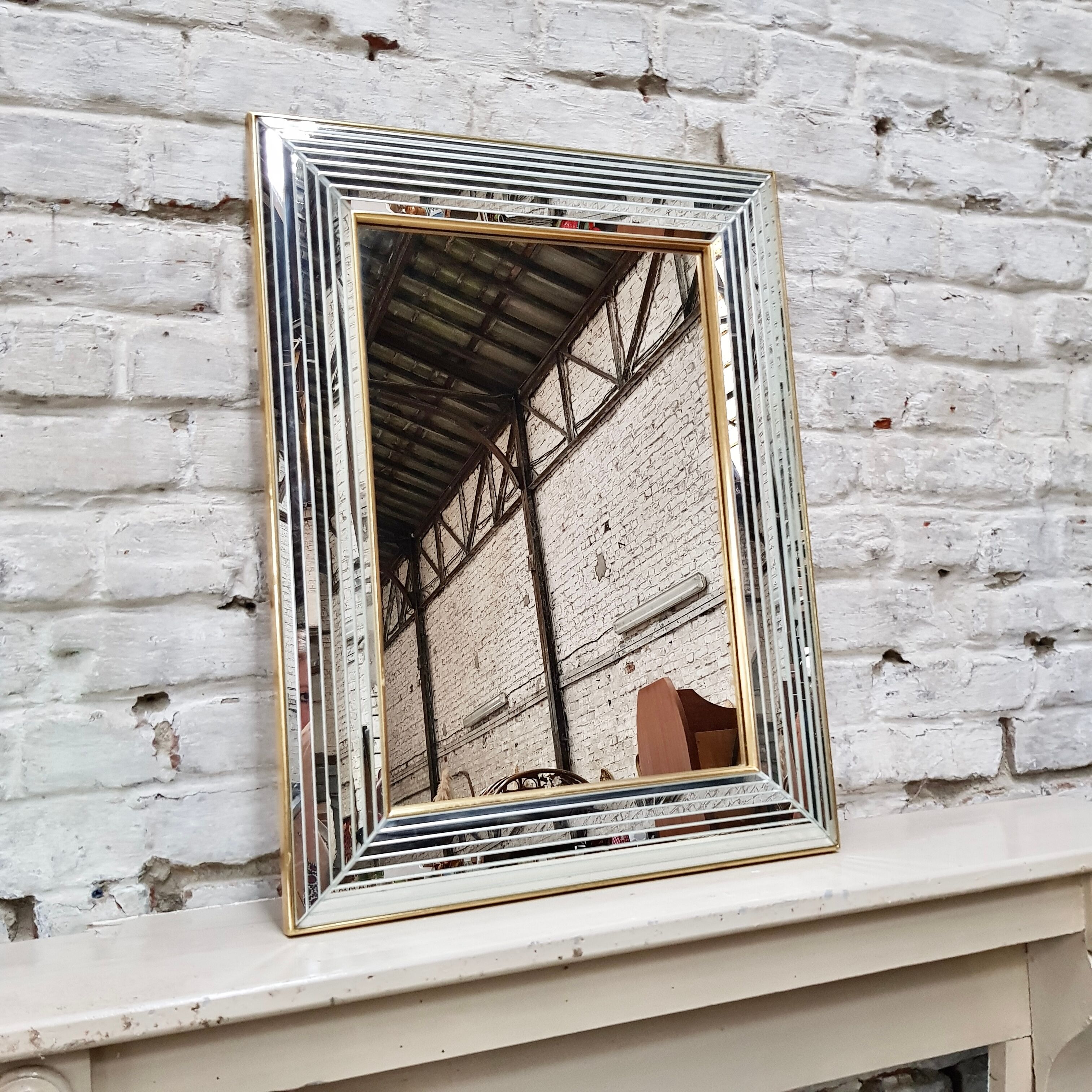 Mirror contour mirror