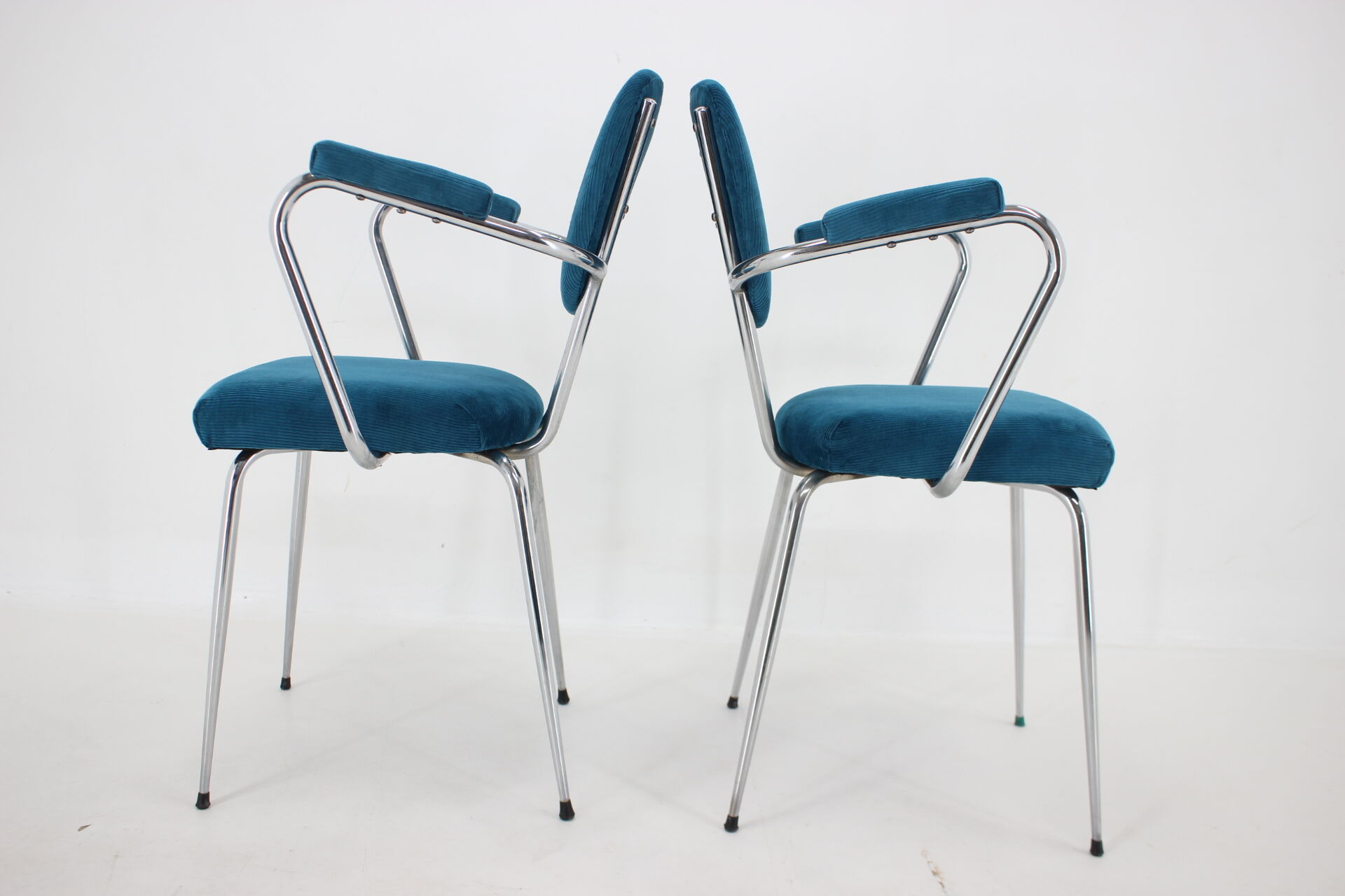 1960s Pair of Italian Armchairs in Corduroy