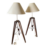 2x tripod lamps