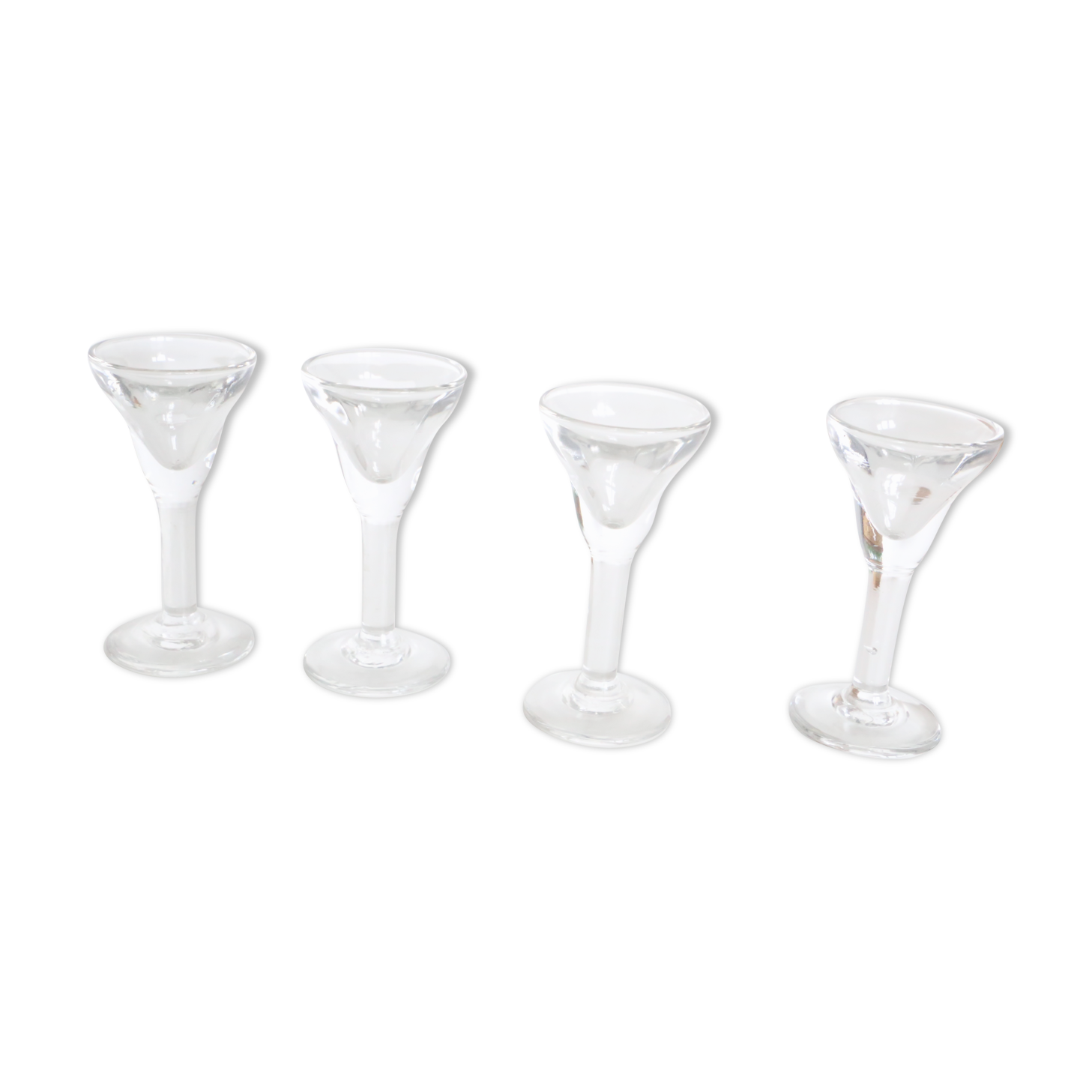 Set de 4 verres à liqueur, verre à pieds, vintage
