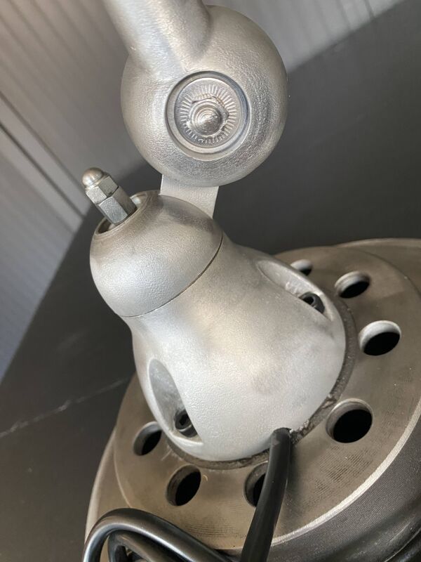 Lampe jieldé 2 bras vernis incolore mat industriel vintage