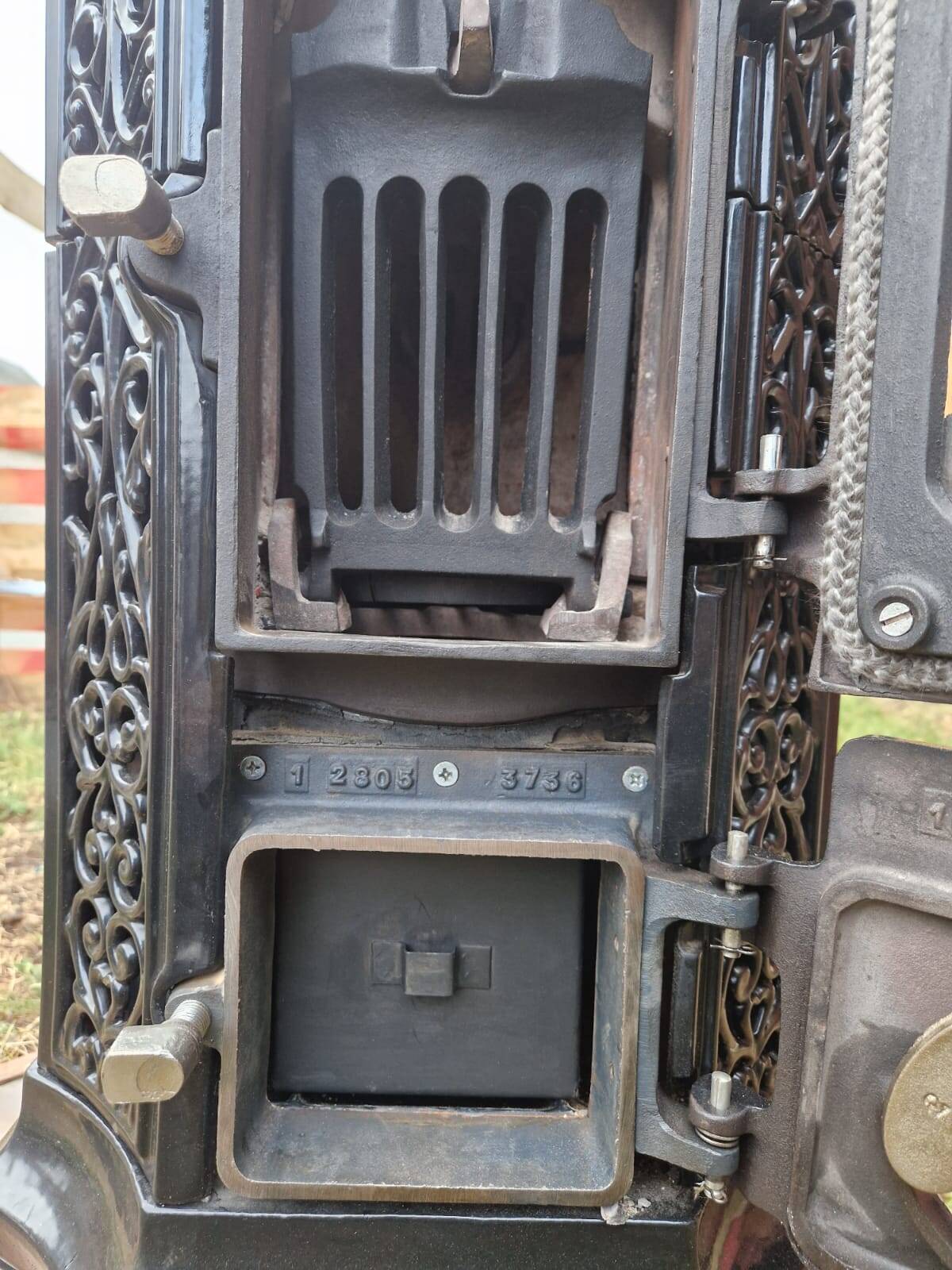 Godin wood stove n°3736, “the belle epoque”